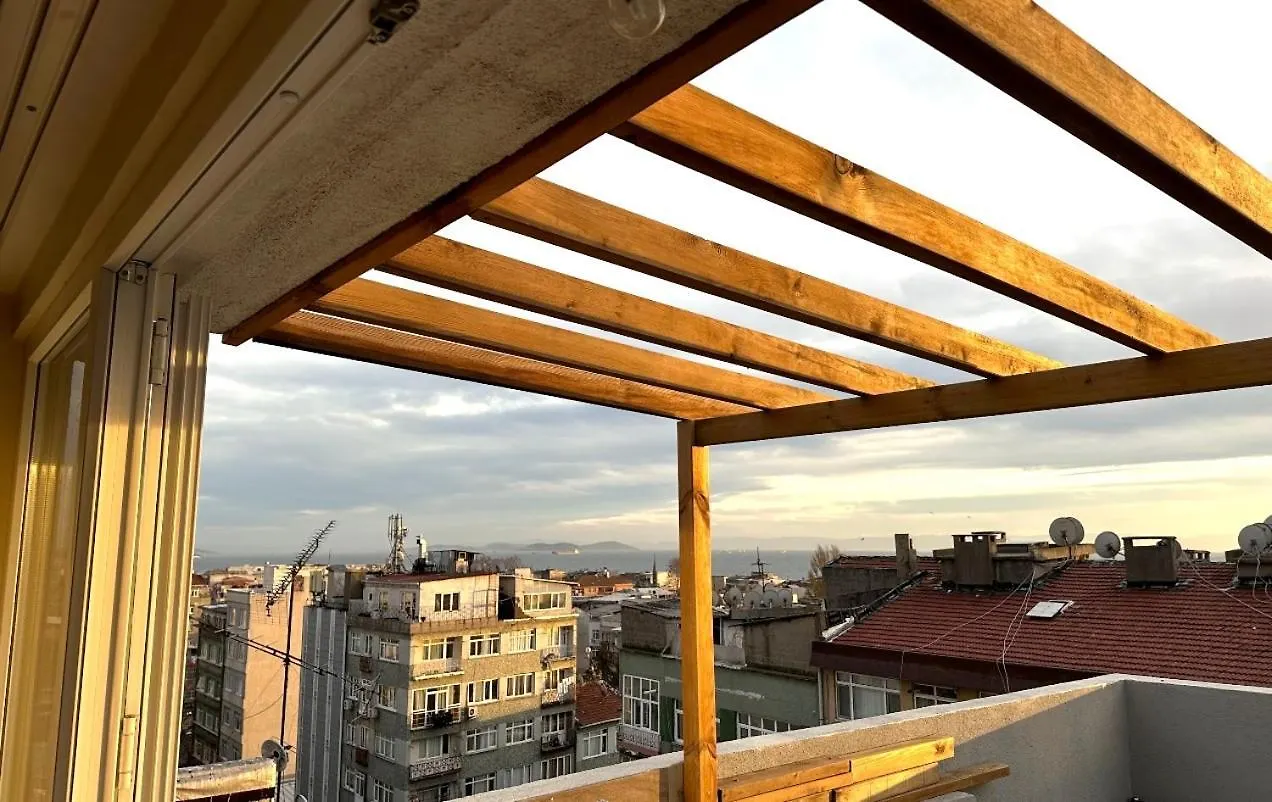 Fatih Merkezi Lokasyon Guezel Teras Manzarali Daire Provincia di Provincia di Istanbul 0*,  Turchia