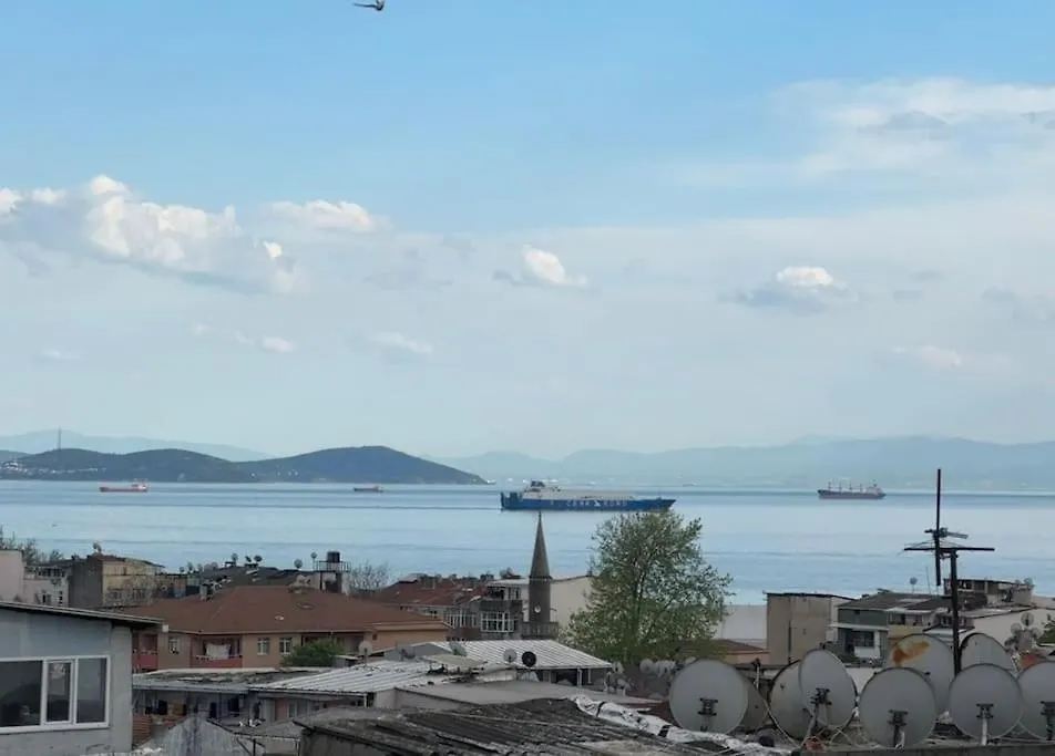 Fatih Merkezi Lokasyon Guezel Teras Manzarali Daire Istanbul Turkey