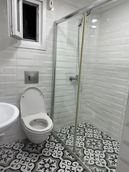 Apartment Fatih Merkezi Lokasyon Guezel Teras Manzarali Daire Istanbul