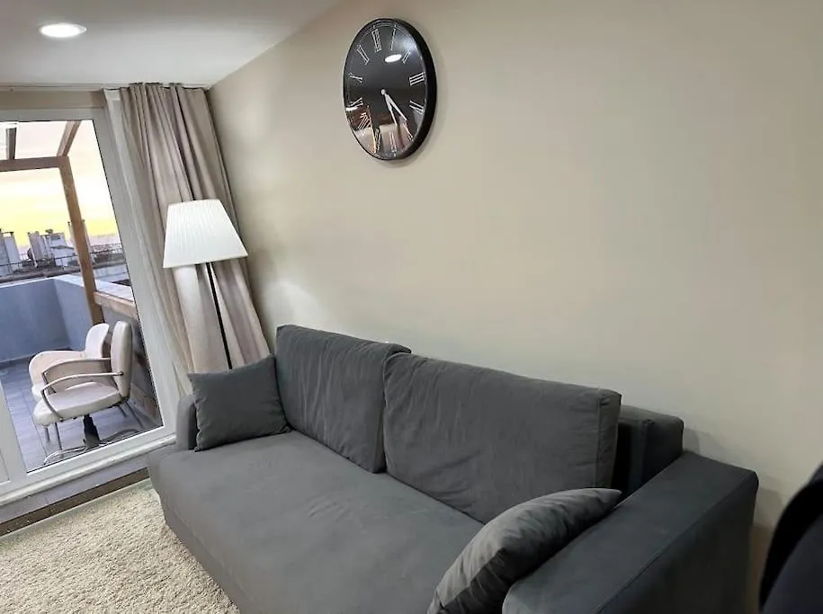 Apartment Fatih Merkezi Lokasyon Guezel Teras Manzarali Daire Istanbul
